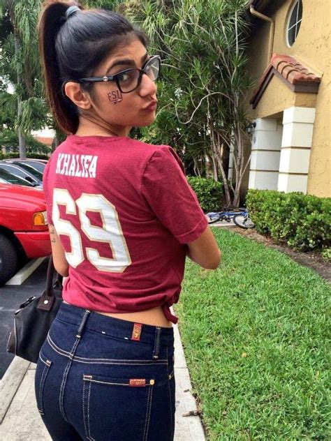 mia khalifa hd video|Mia Khalifa 4k Full Length Free XXX Videos at Pornhits.com